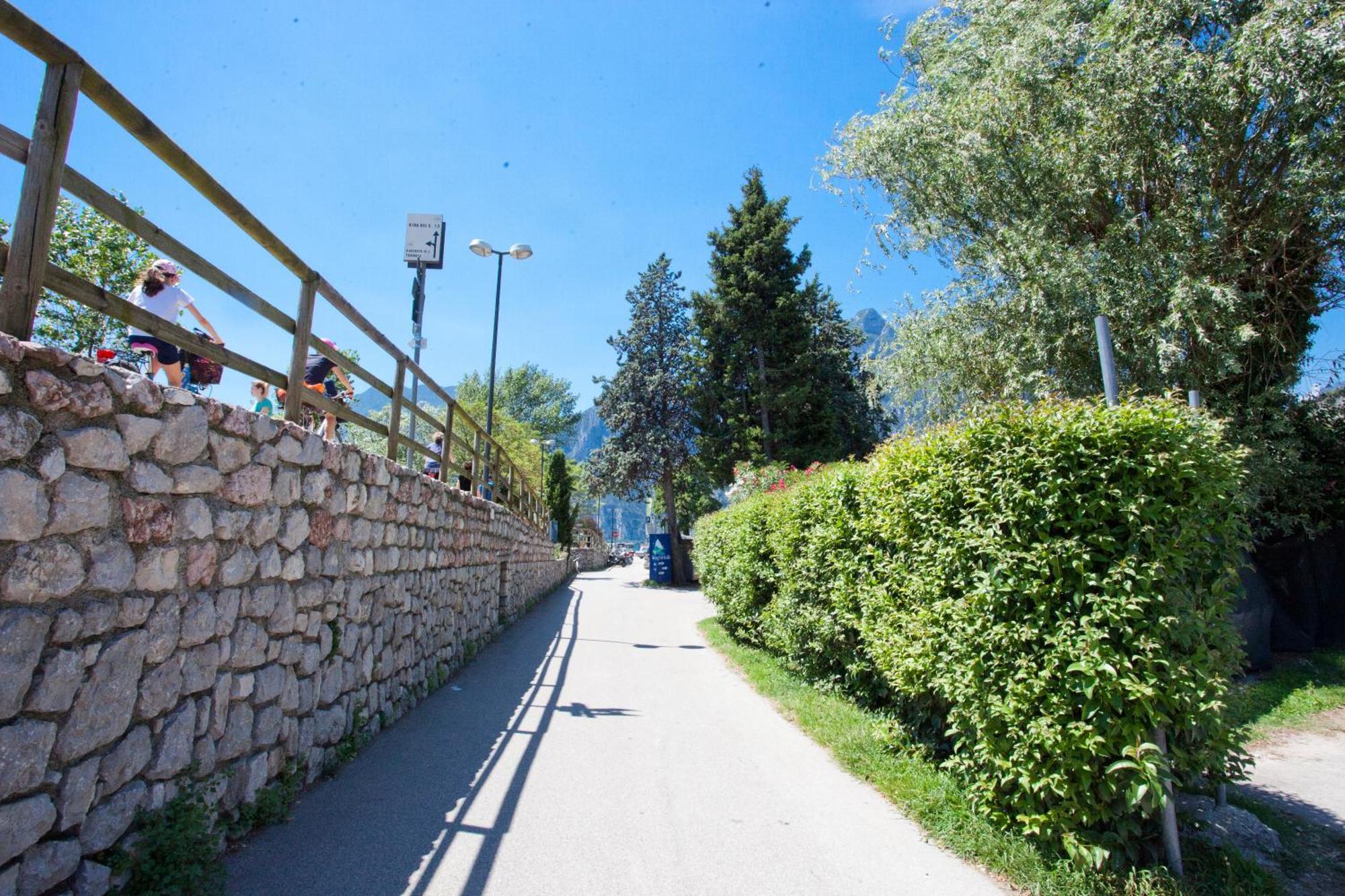 La Casa Di Lavinia Apartment Torbole Sul Garda Ngoại thất bức ảnh